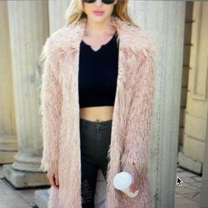 Maison Mascallier faux fur pink trench